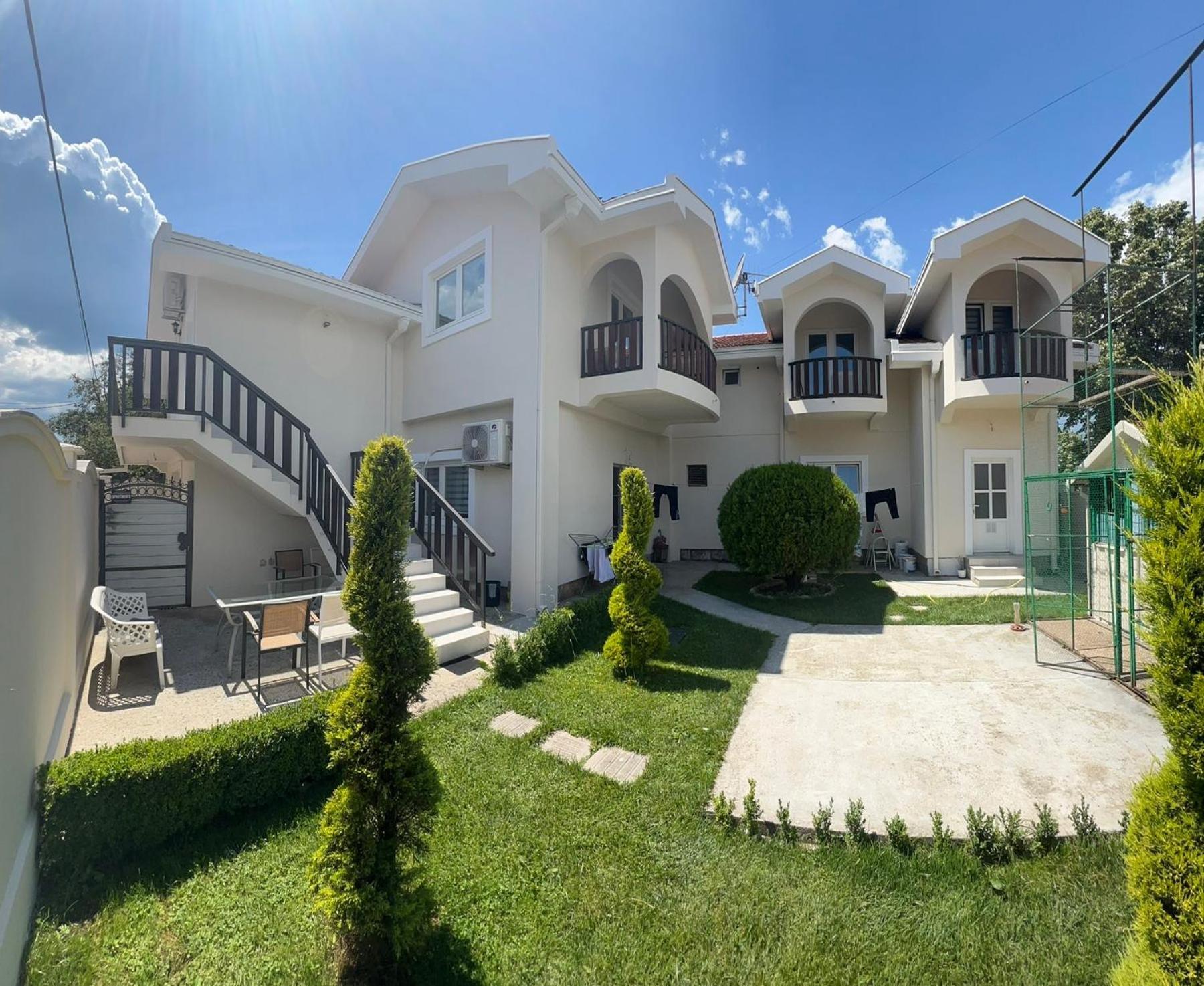 Js Apartmani Niksic Exterior photo